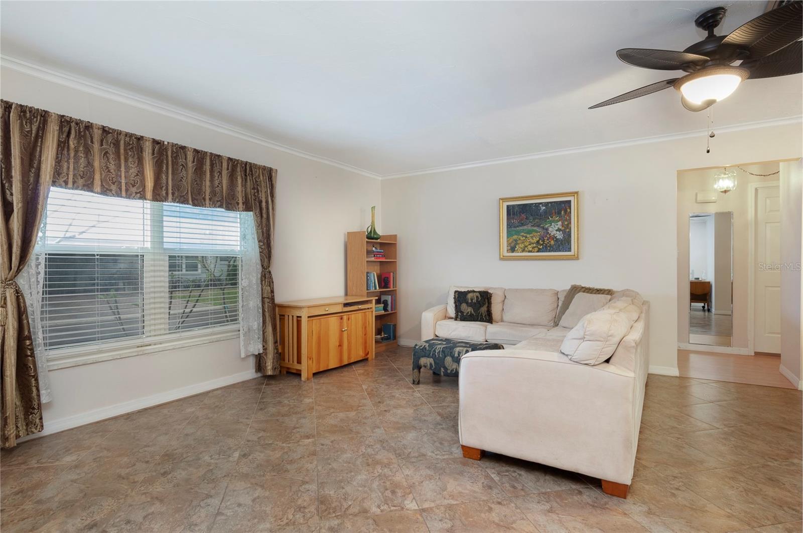 Image 4 of 30 For 8303 Annwood Road