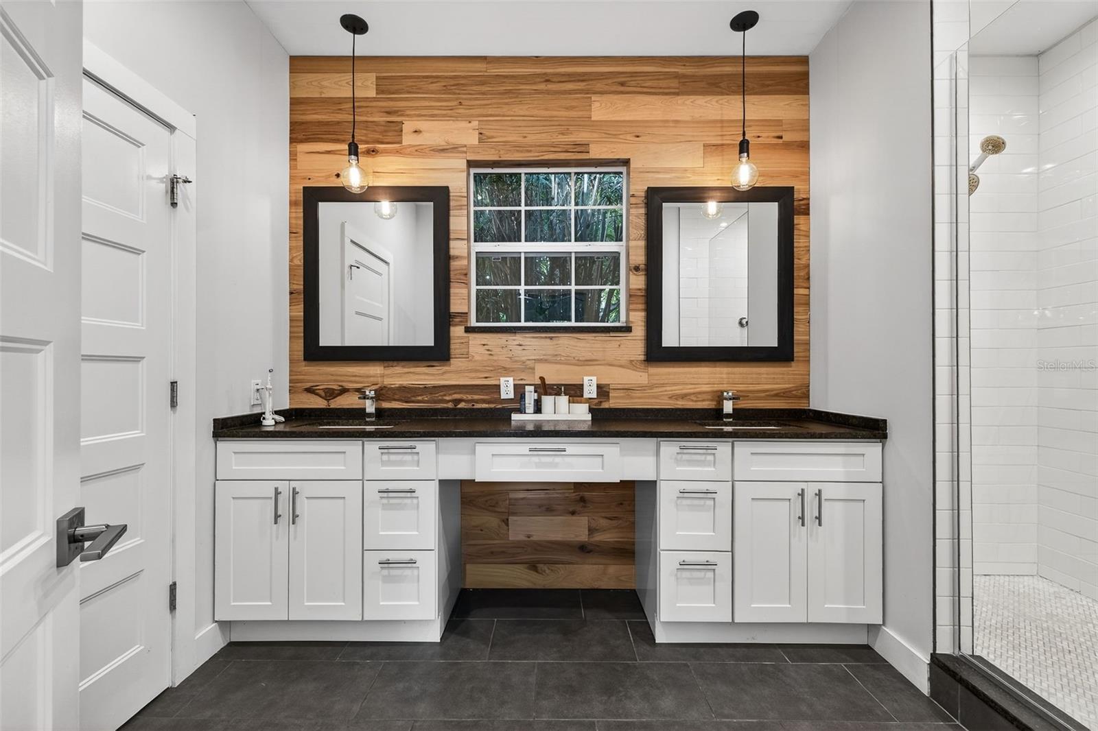 Image 38 of 39 For 1310 47th Avenue N