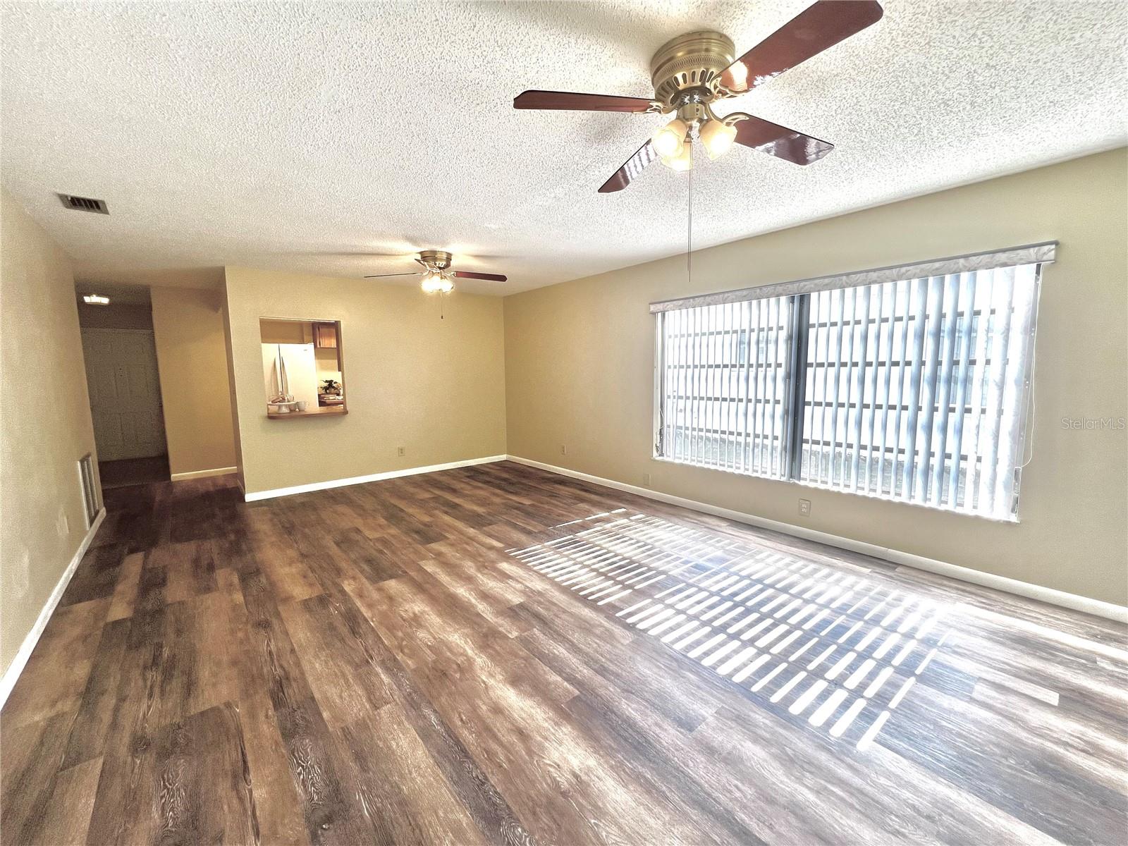 Image 9 of 23 For 5 Jamaica Street