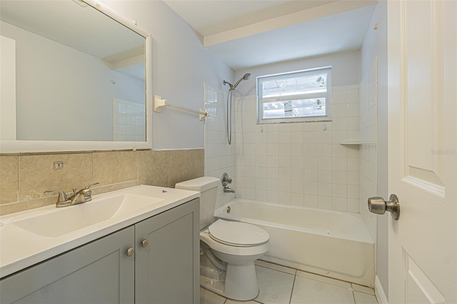 Image 18 of 34 For 6321 Spanish Main Drive