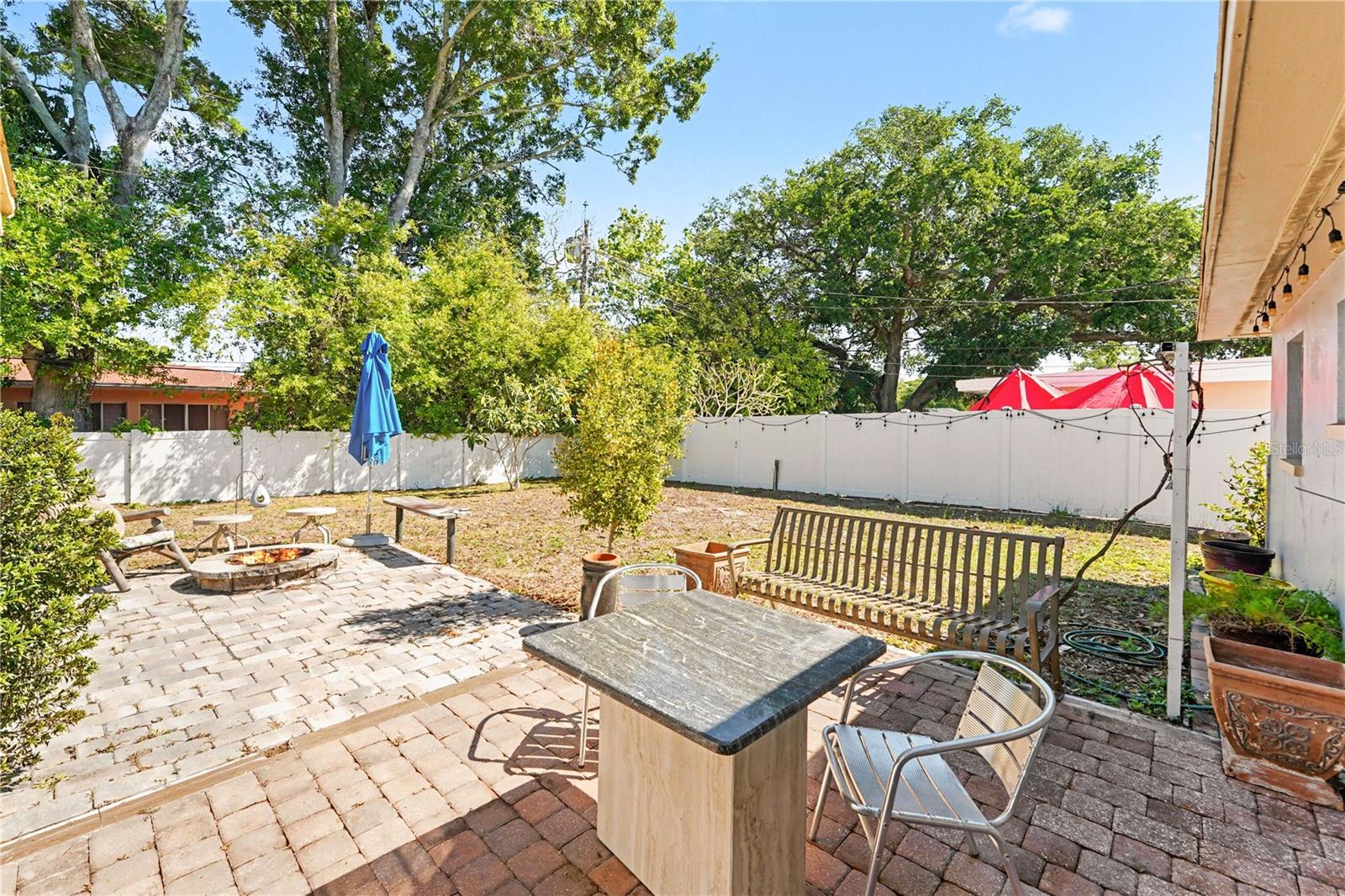 Image 18 of 23 For 1362 Stratford Drive