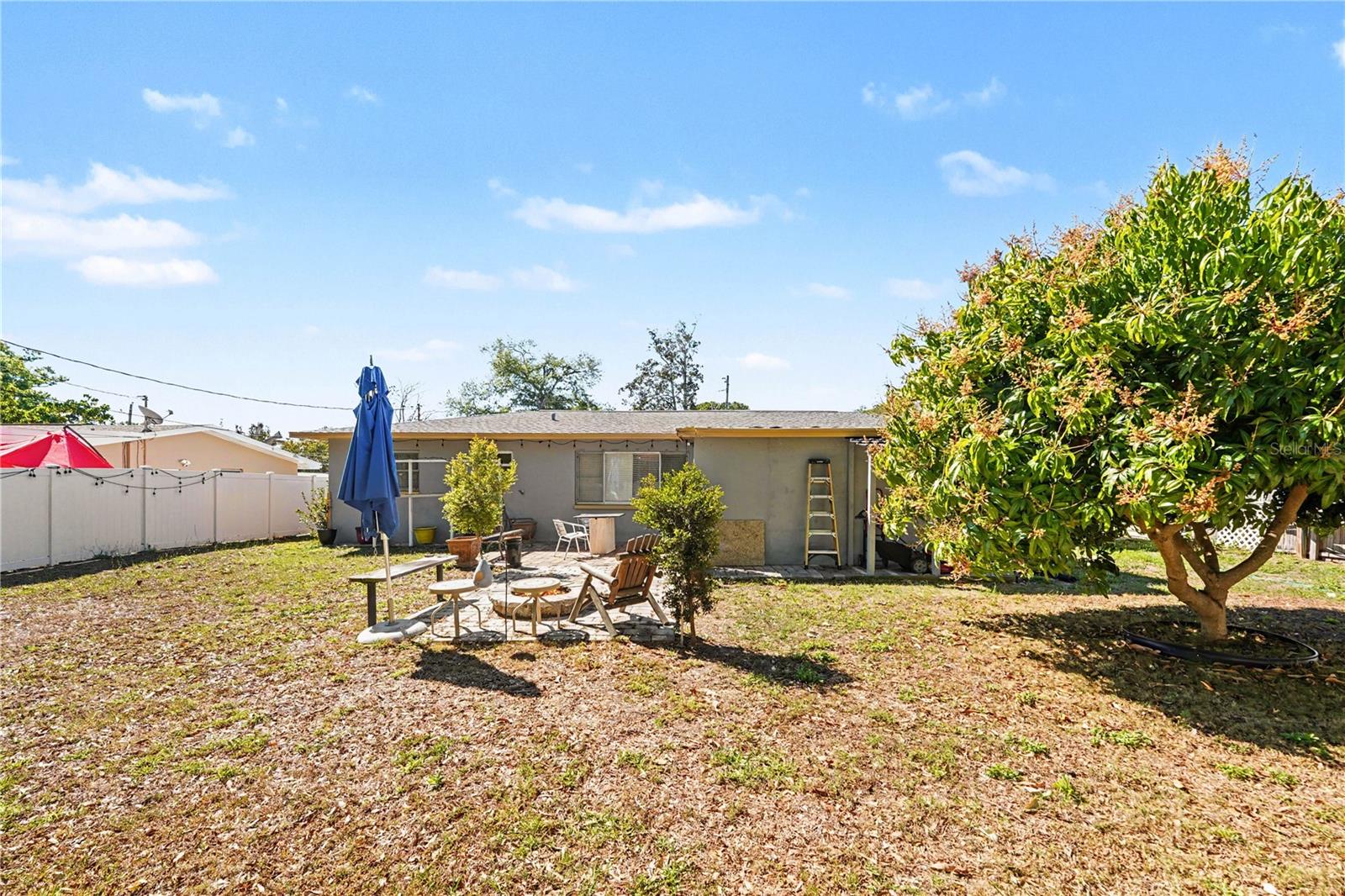 Image 21 of 23 For 1362 Stratford Drive