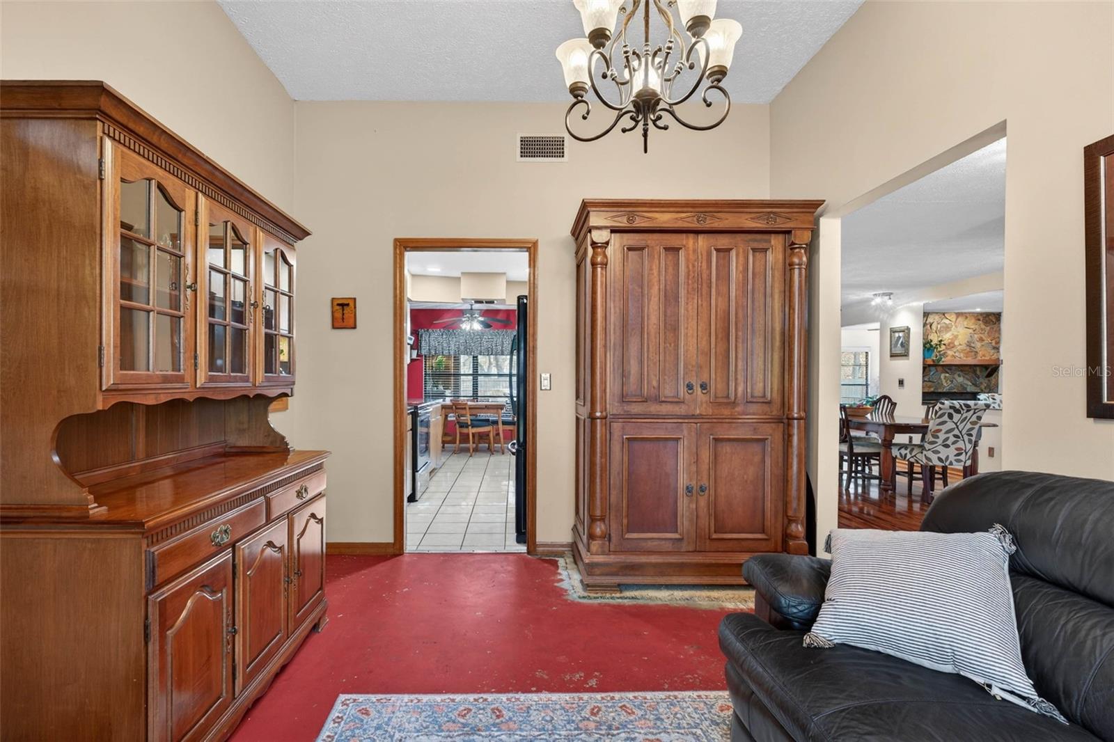 Image 11 of 77 For 37213 Price Drive