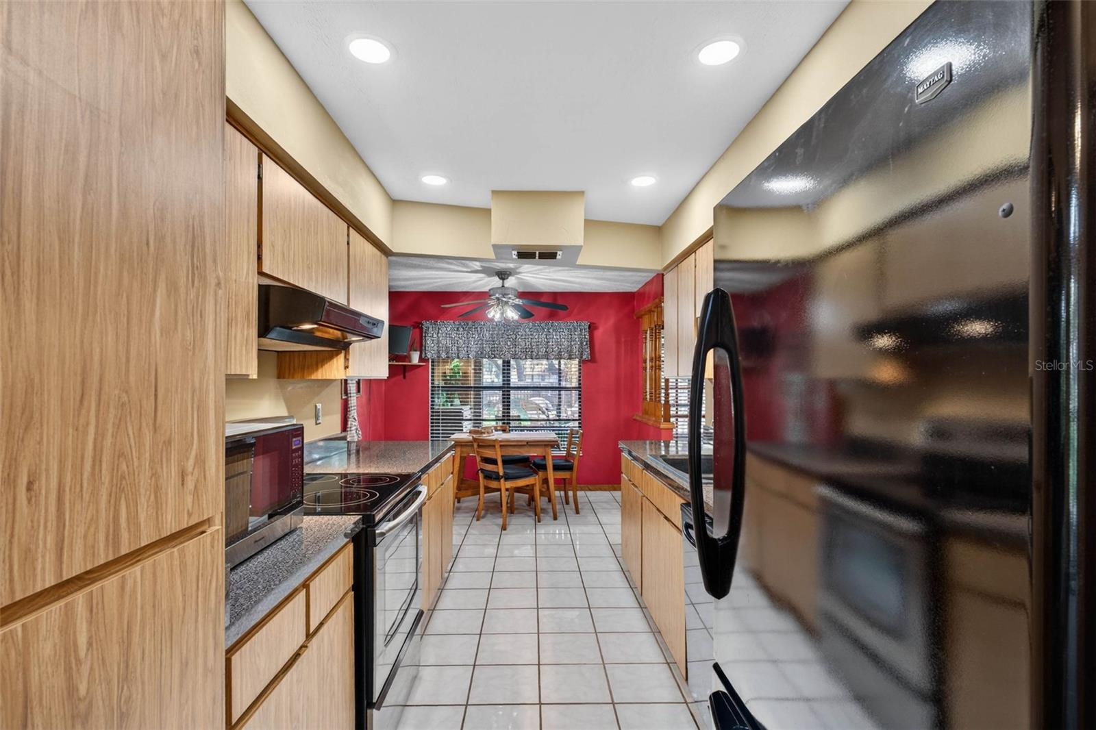 Image 12 of 77 For 37213 Price Drive