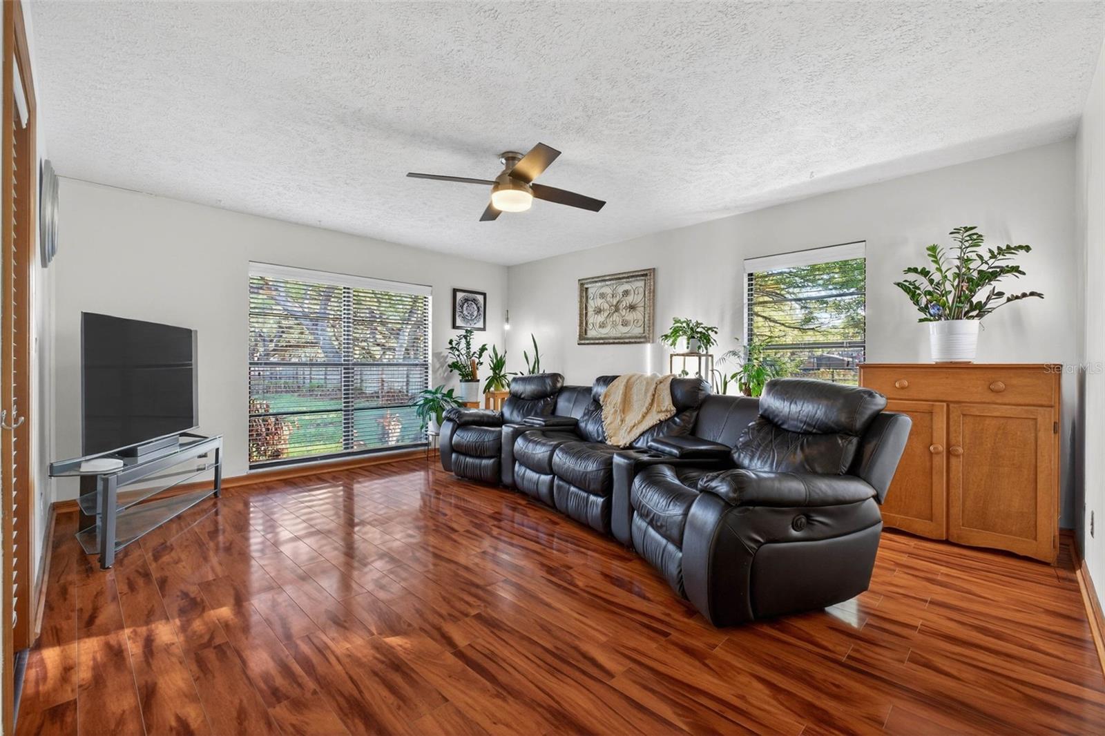 Image 27 of 77 For 37213 Price Drive