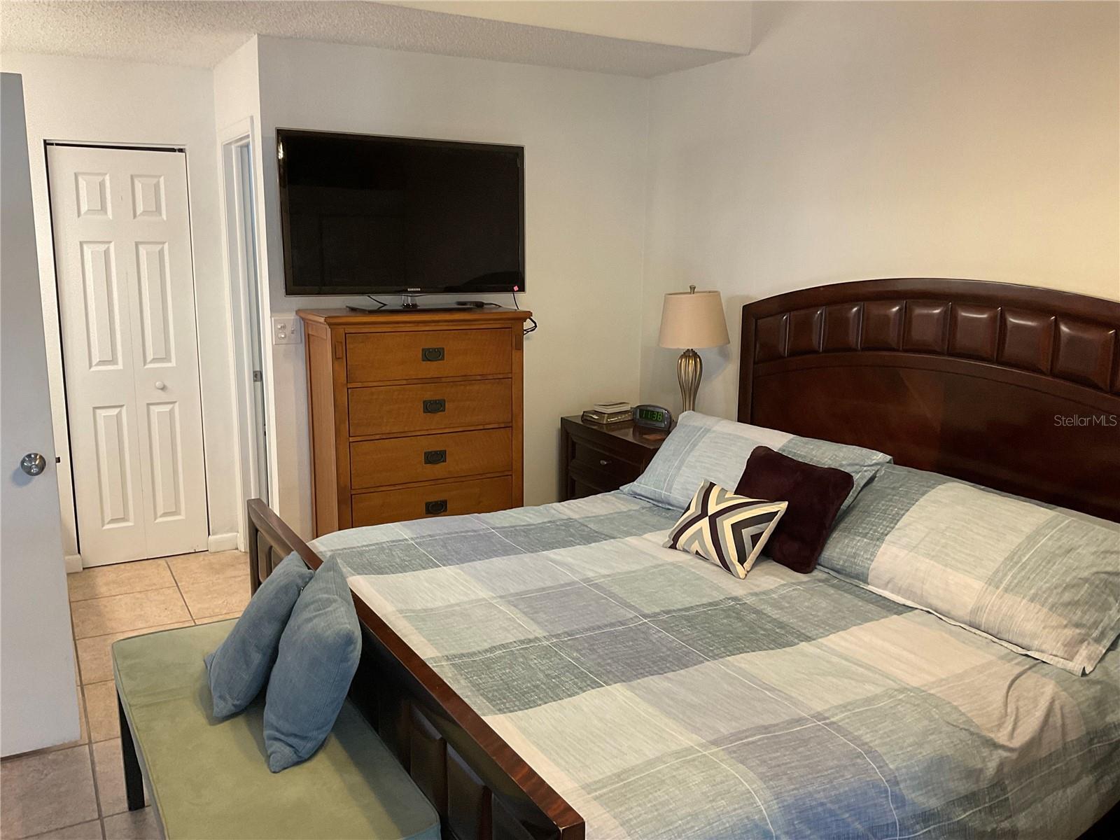 Image 12 of 19 For 8701 Carroll Palm Place