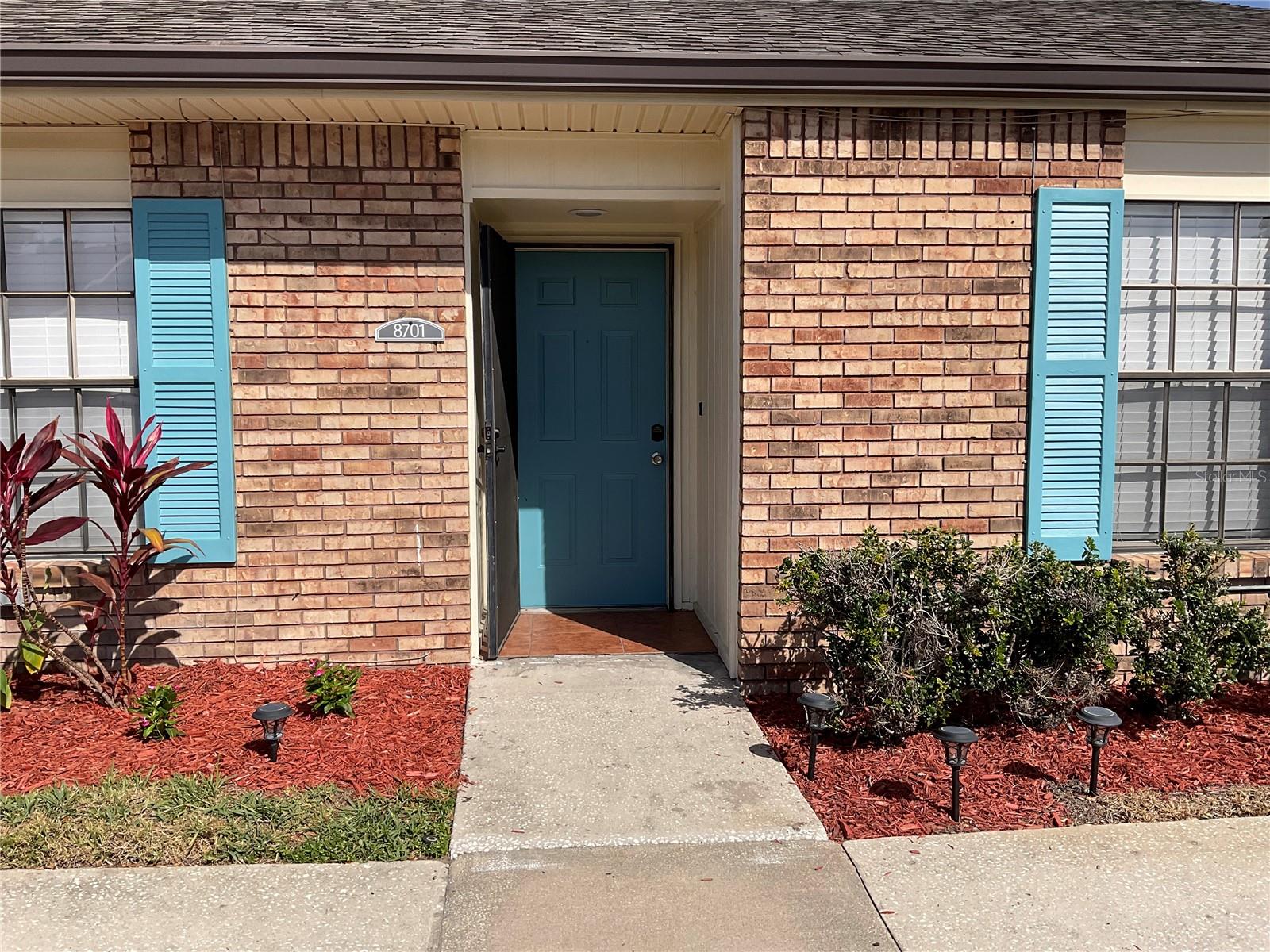 Image 2 of 19 For 8701 Carroll Palm Place