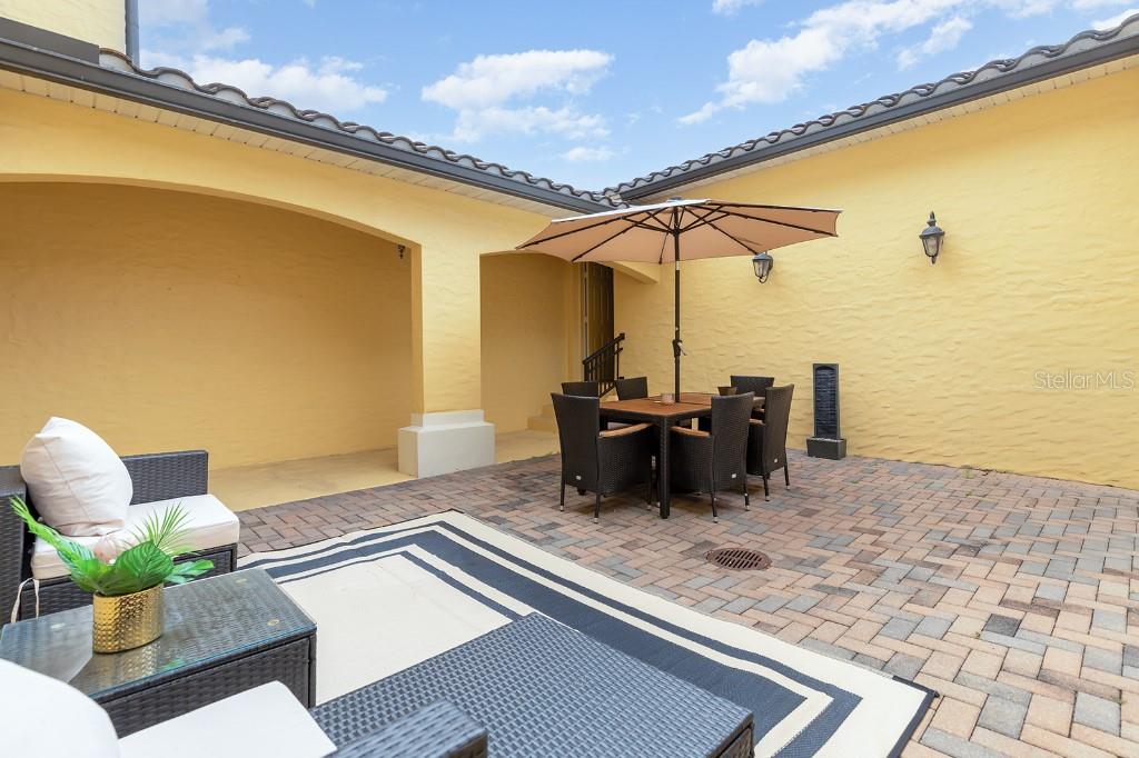 Image 9 of 18 For 1106 Charming Street