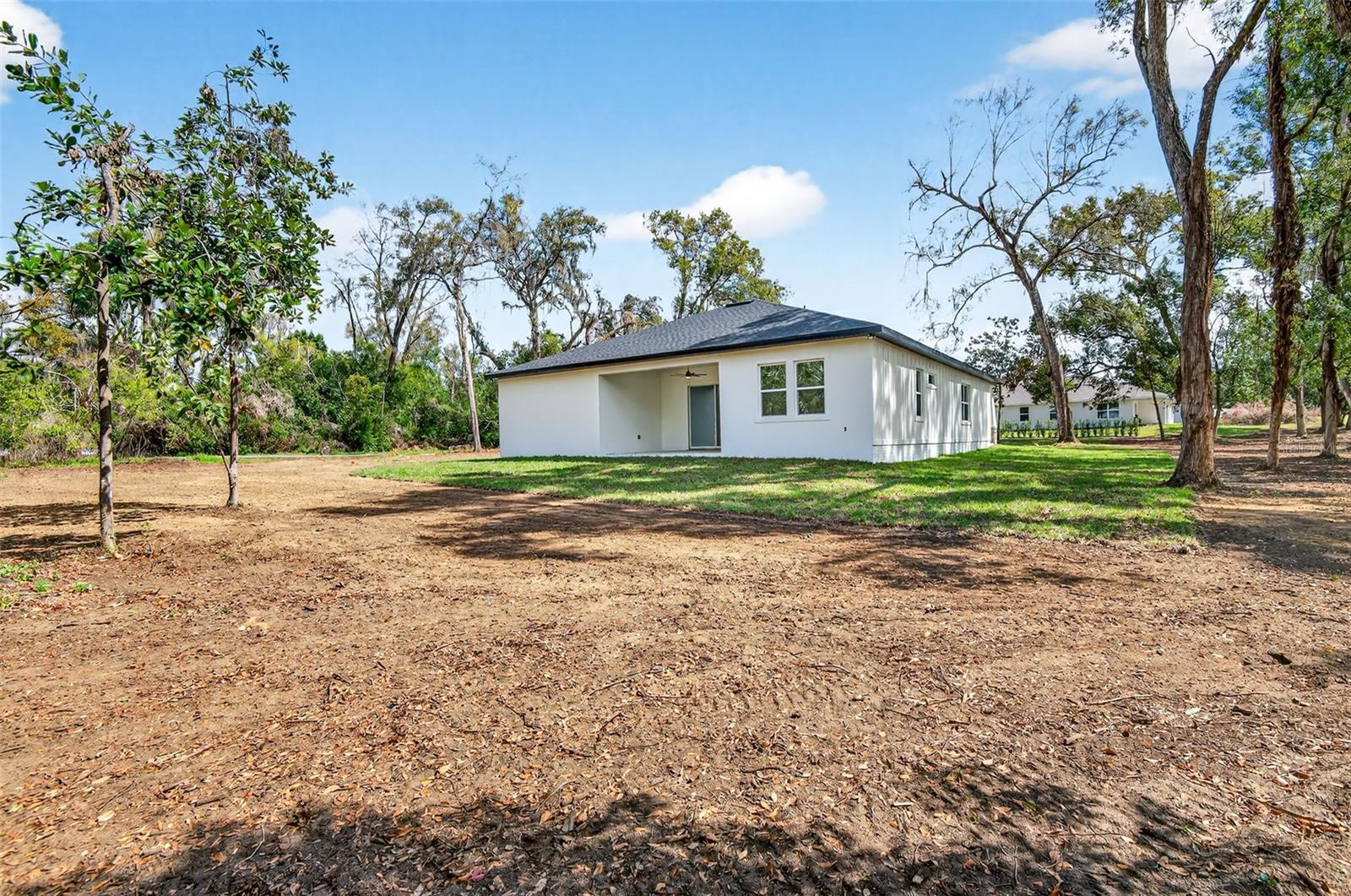 Image 39 of 42 For 37700 Dixie Avenue