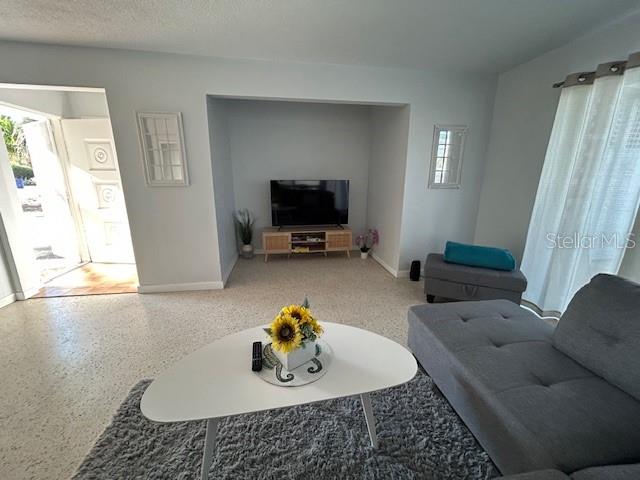 Image 10 of 45 For 6901 Gulf Winds Drive