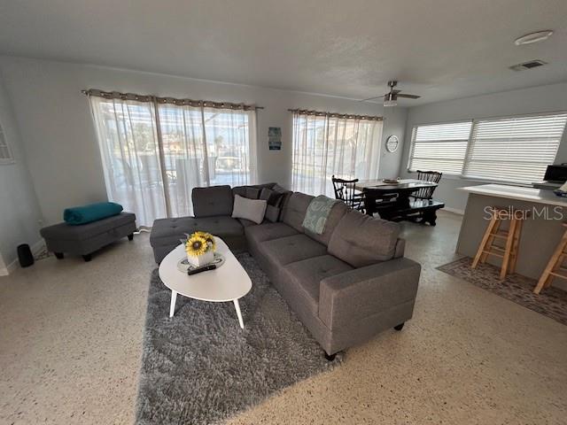 Image 11 of 45 For 6901 Gulf Winds Drive