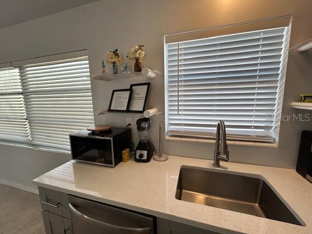 Image 21 of 45 For 6901 Gulf Winds Drive