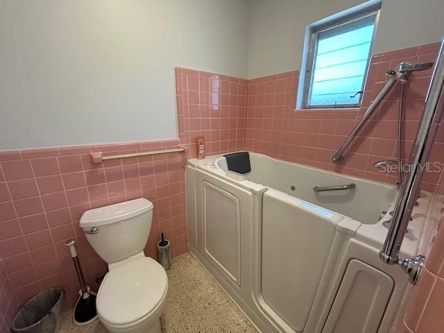 Image 34 of 45 For 6901 Gulf Winds Drive