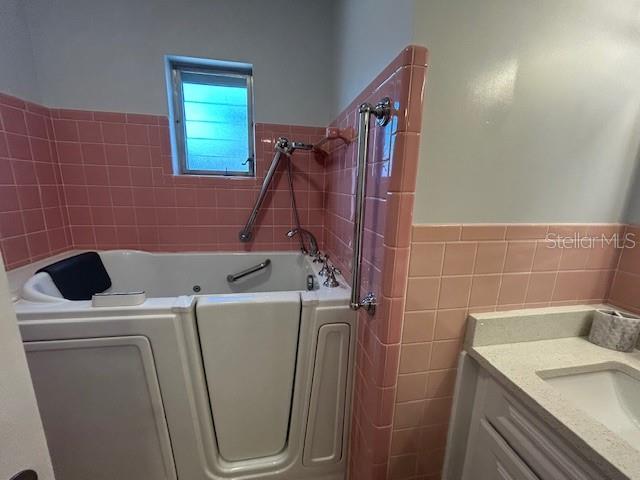 Image 35 of 45 For 6901 Gulf Winds Drive