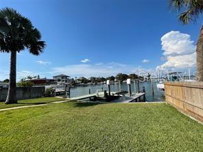 Image 38 of 45 For 6901 Gulf Winds Drive