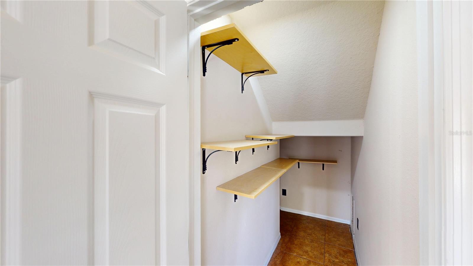 Image 14 of 27 For 10107 14th Street