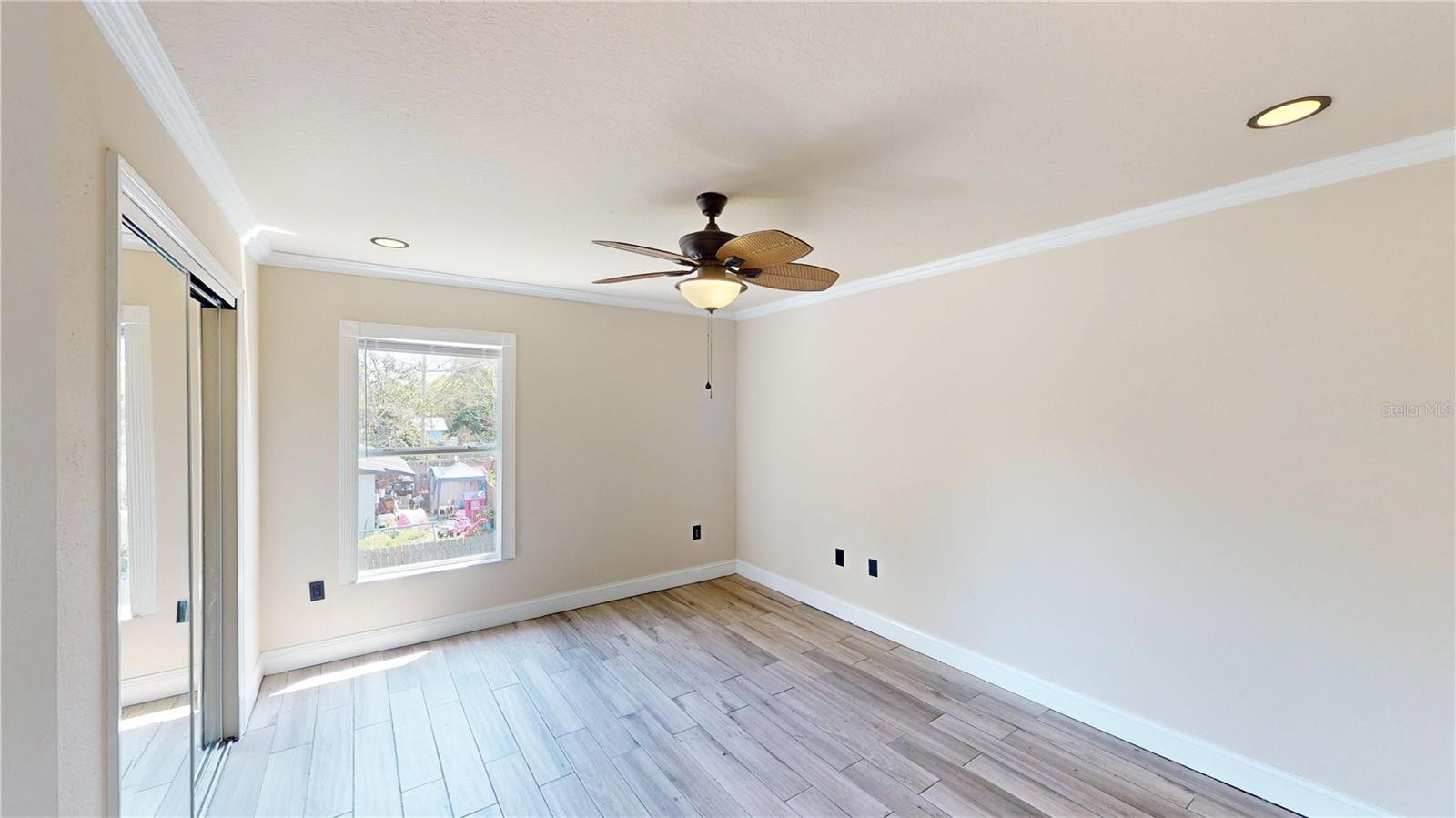 Image 18 of 27 For 10107 14th Street