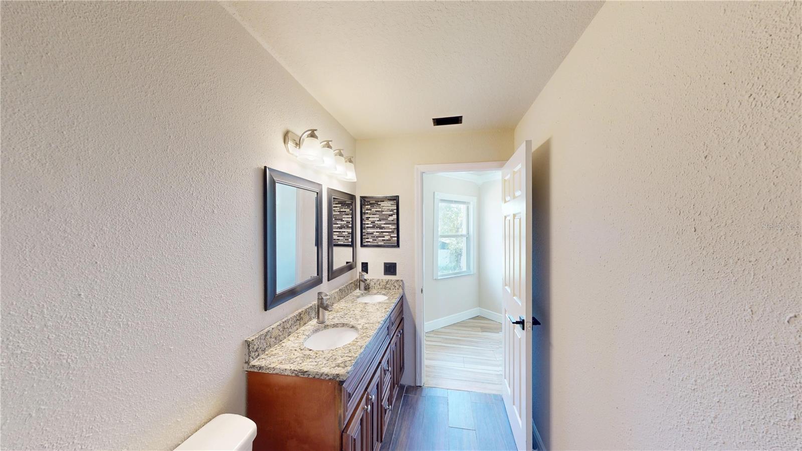 Image 21 of 27 For 10107 14th Street