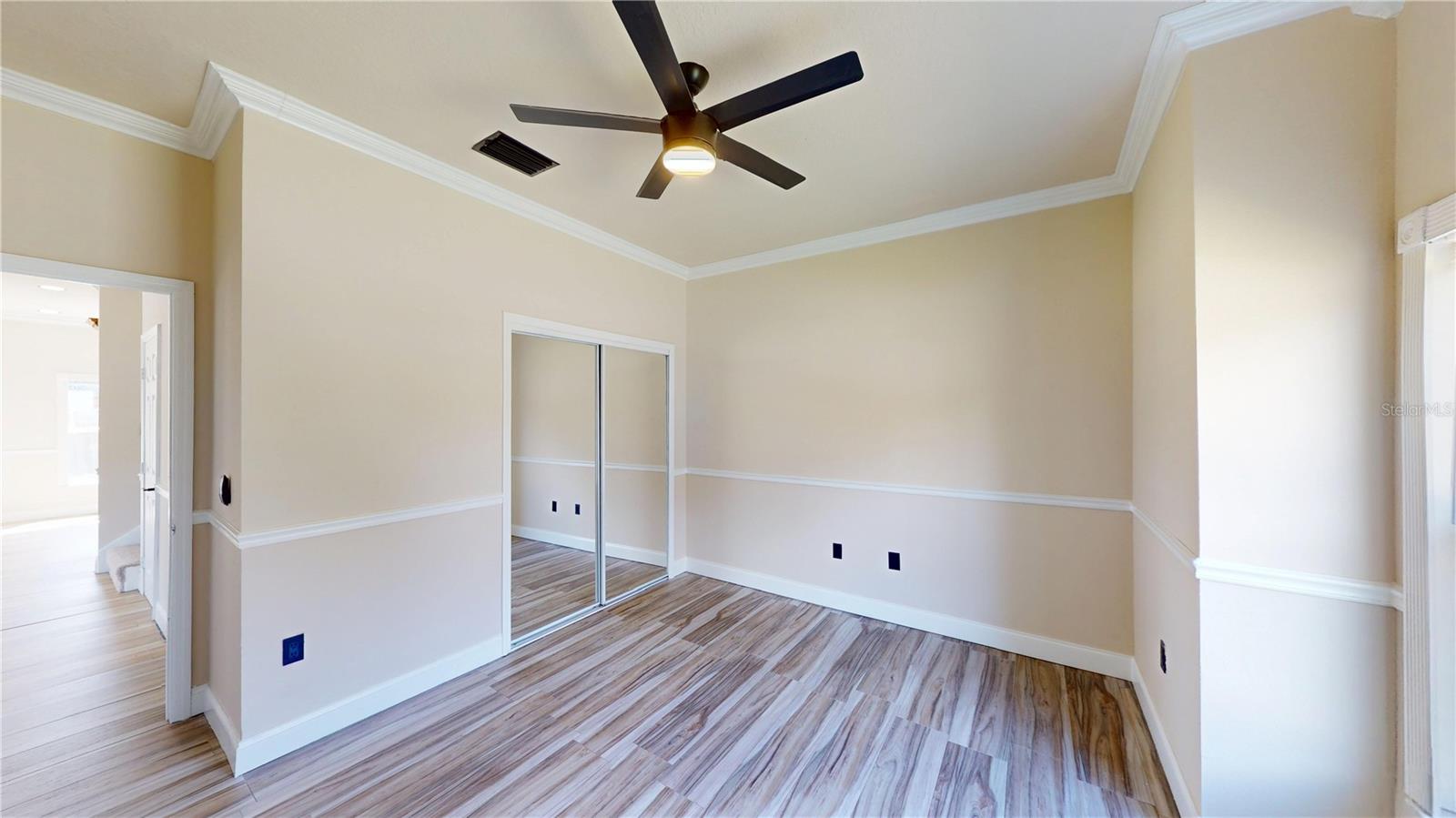 Image 4 of 27 For 10107 14th Street