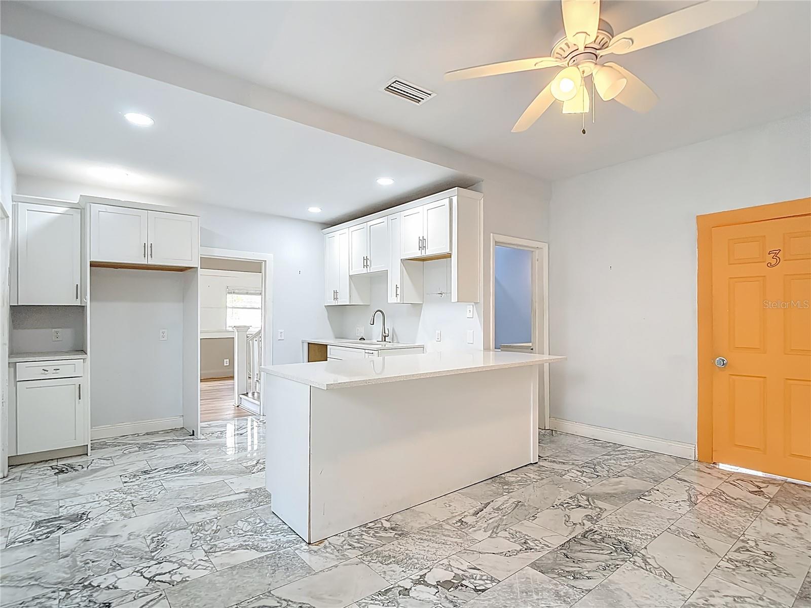 Image 15 of 66 For 1004 22nd Avenue