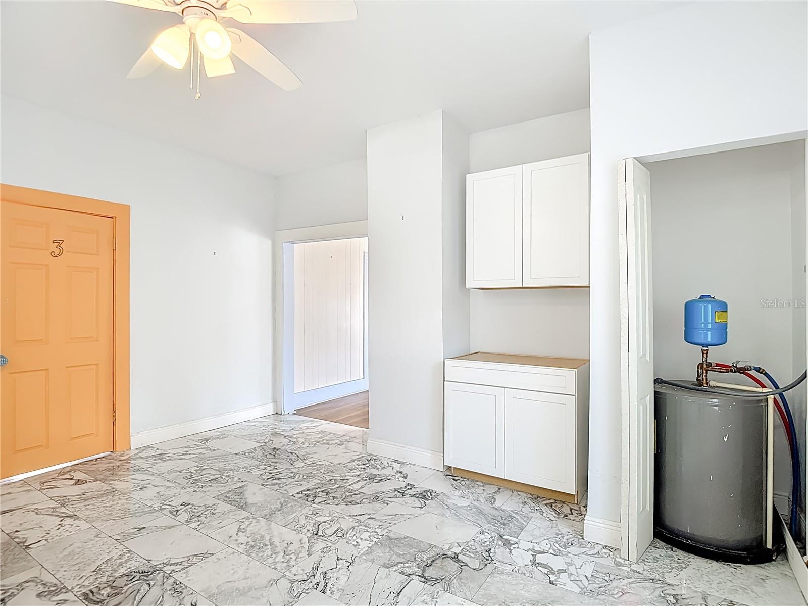 Image 18 of 66 For 1004 22nd Avenue