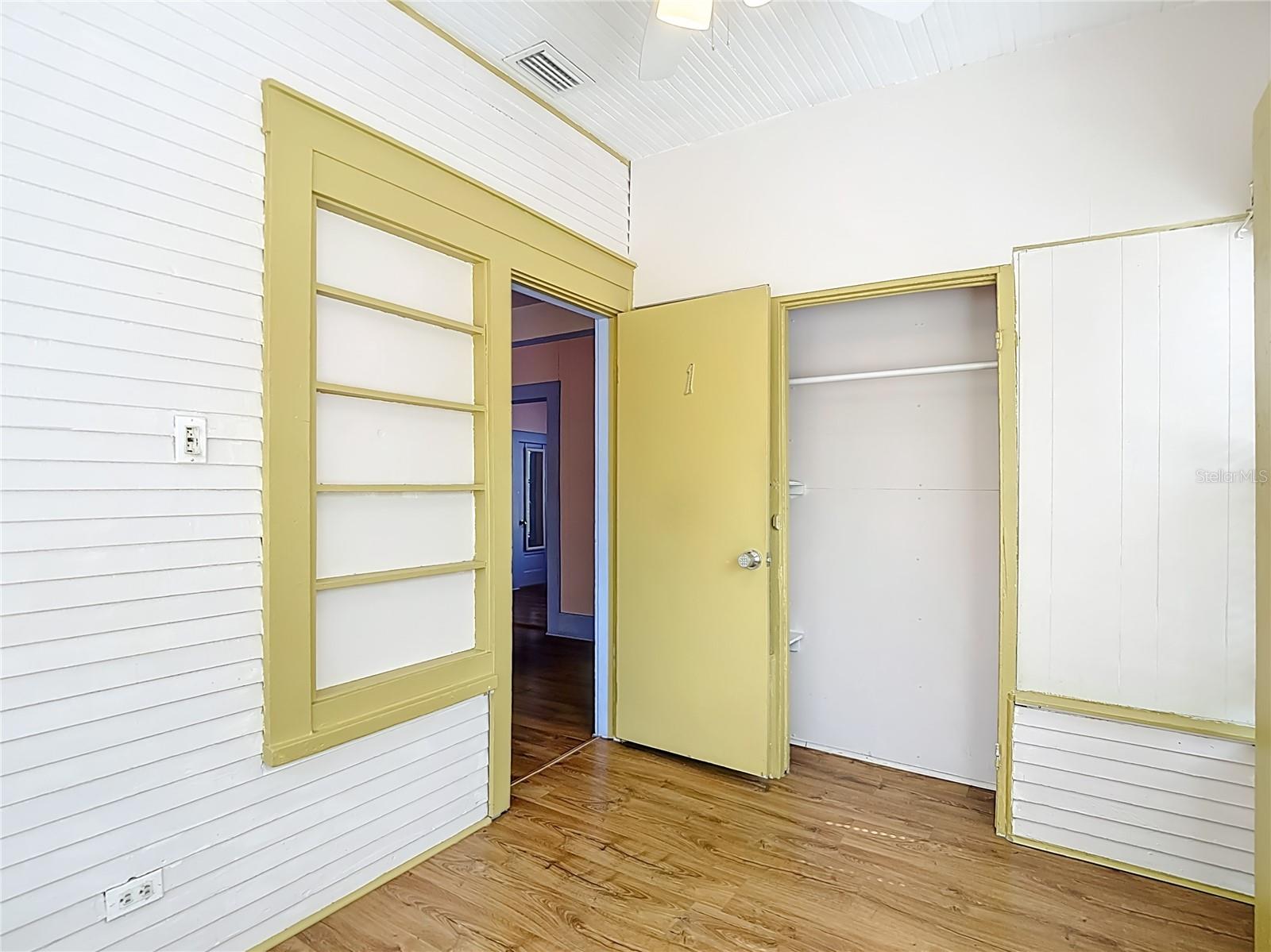 Image 35 of 66 For 1004 22nd Avenue