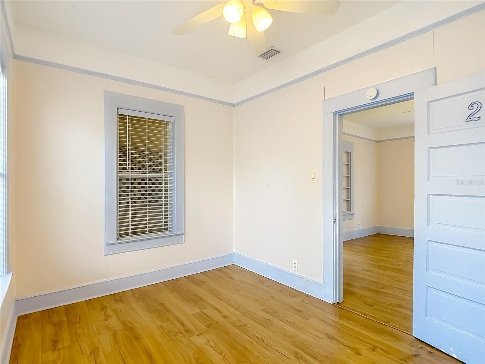 Image 39 of 66 For 1004 22nd Avenue