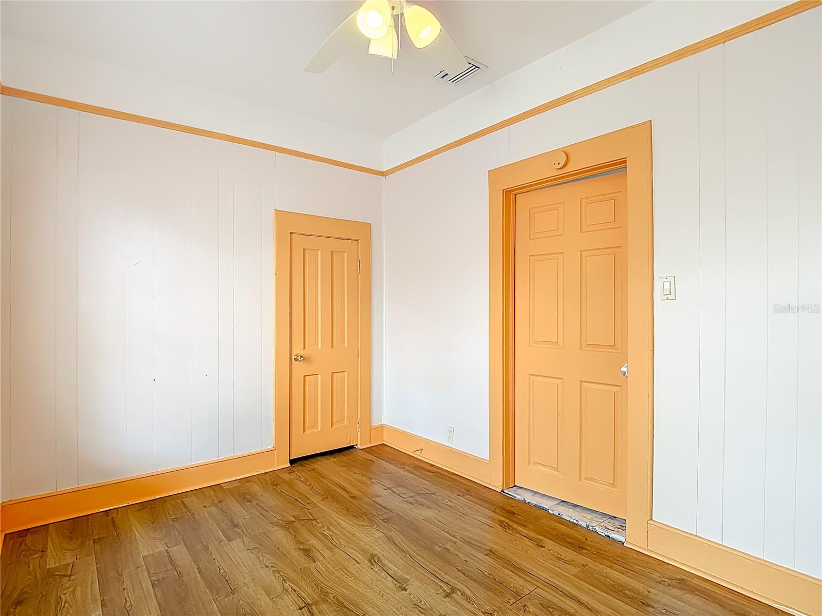 Image 43 of 66 For 1004 22nd Avenue