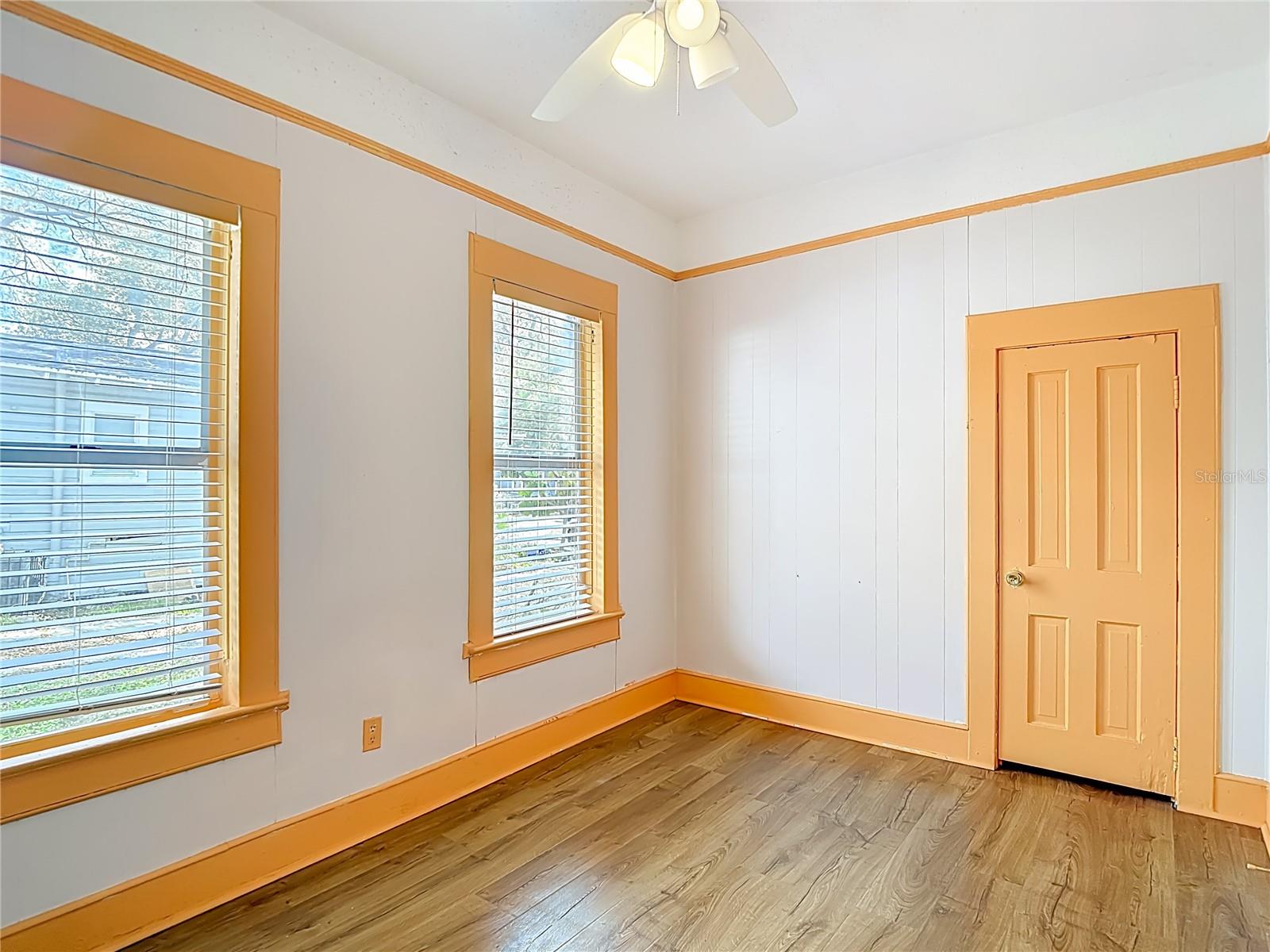 Image 44 of 66 For 1004 22nd Avenue