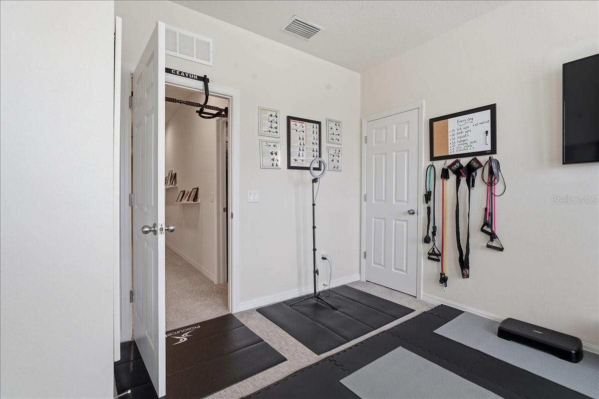 Image 32 of 74 For 1962 Lake Ridge Boulevard