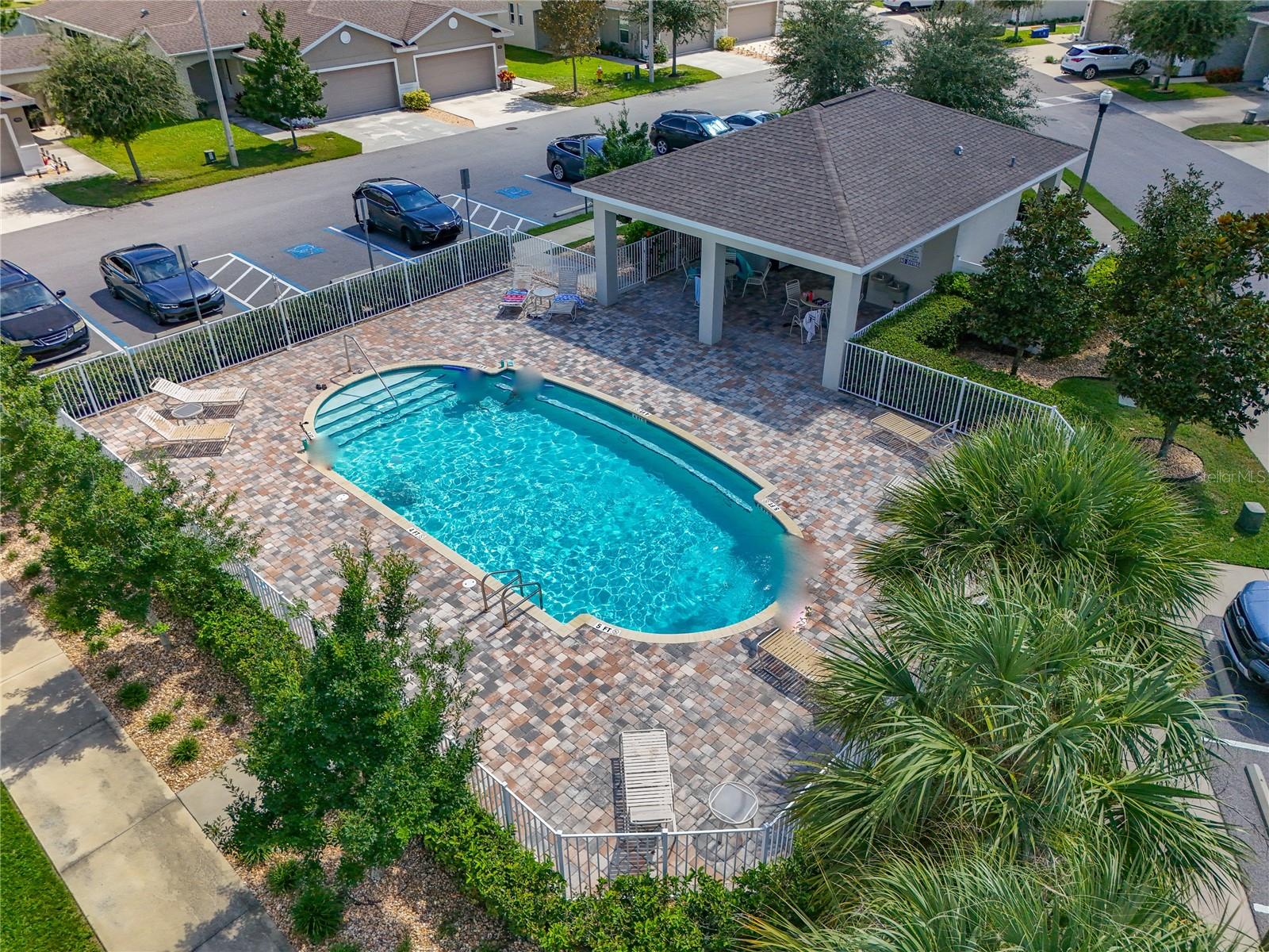 Image 51 of 74 For 1962 Lake Ridge Boulevard