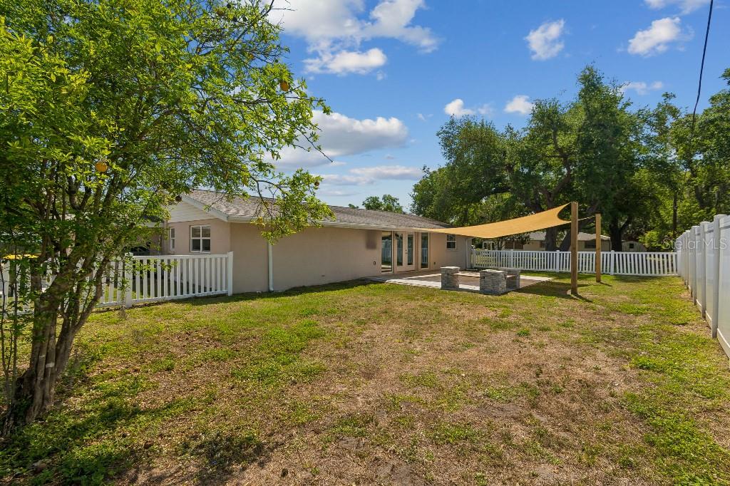 Image 28 of 30 For 994 Brink Avenue