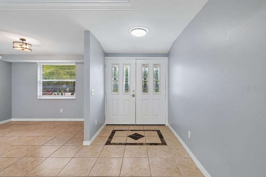 Image 7 of 30 For 994 Brink Avenue