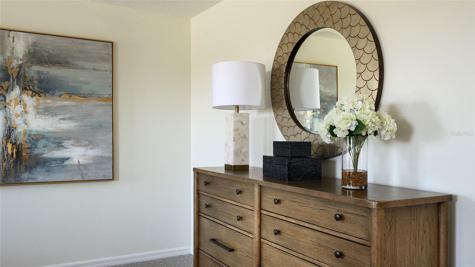 Listing photo id 16 for 31658 Baronne Street