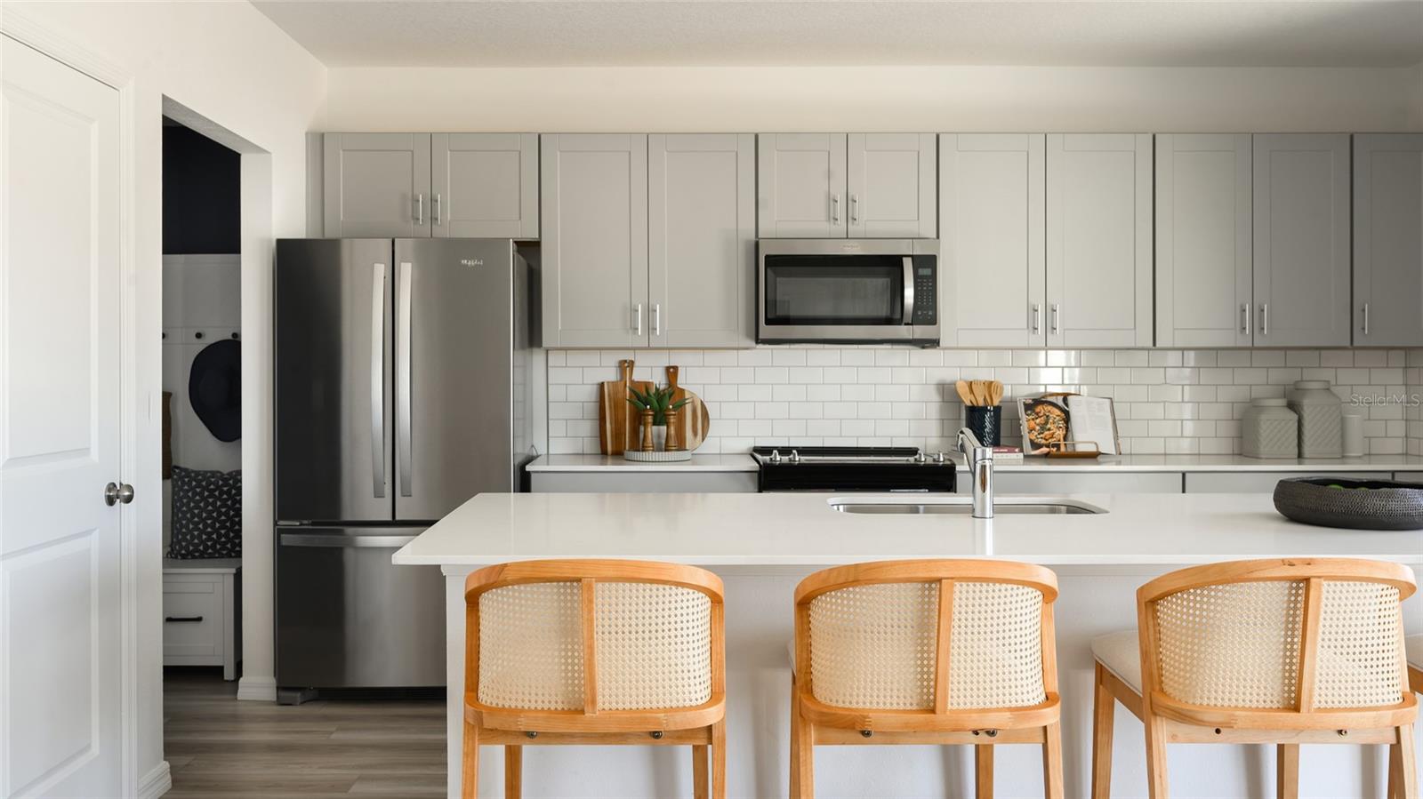 Listing photo id 1 for 31658 Baronne Street