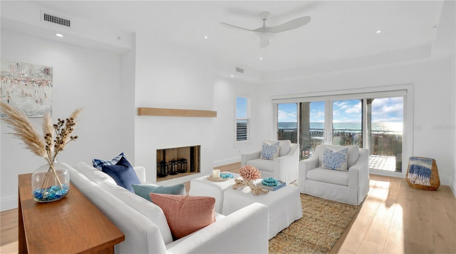 Image 21 of 44 For 3110 1st Street W 101