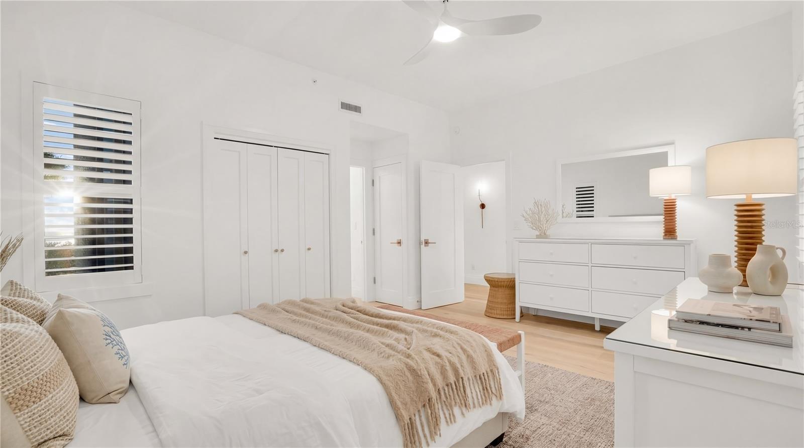 Image 9 of 44 For 3110 1st Street W 101