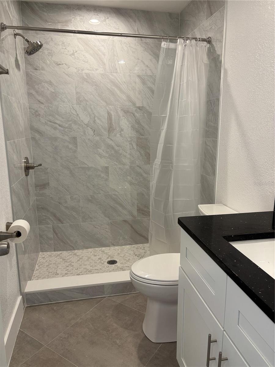 Image 24 of 34 For 5815 Erin Lane S A