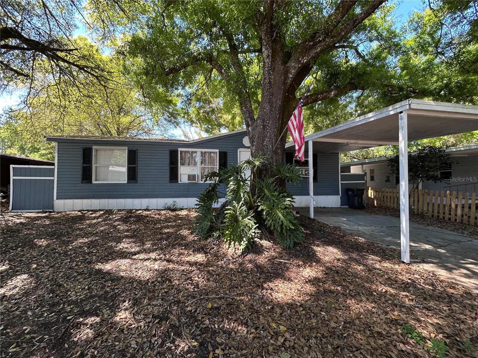 Details for 10638 Bay Hills Circle, THONOTOSASSA, FL 33592