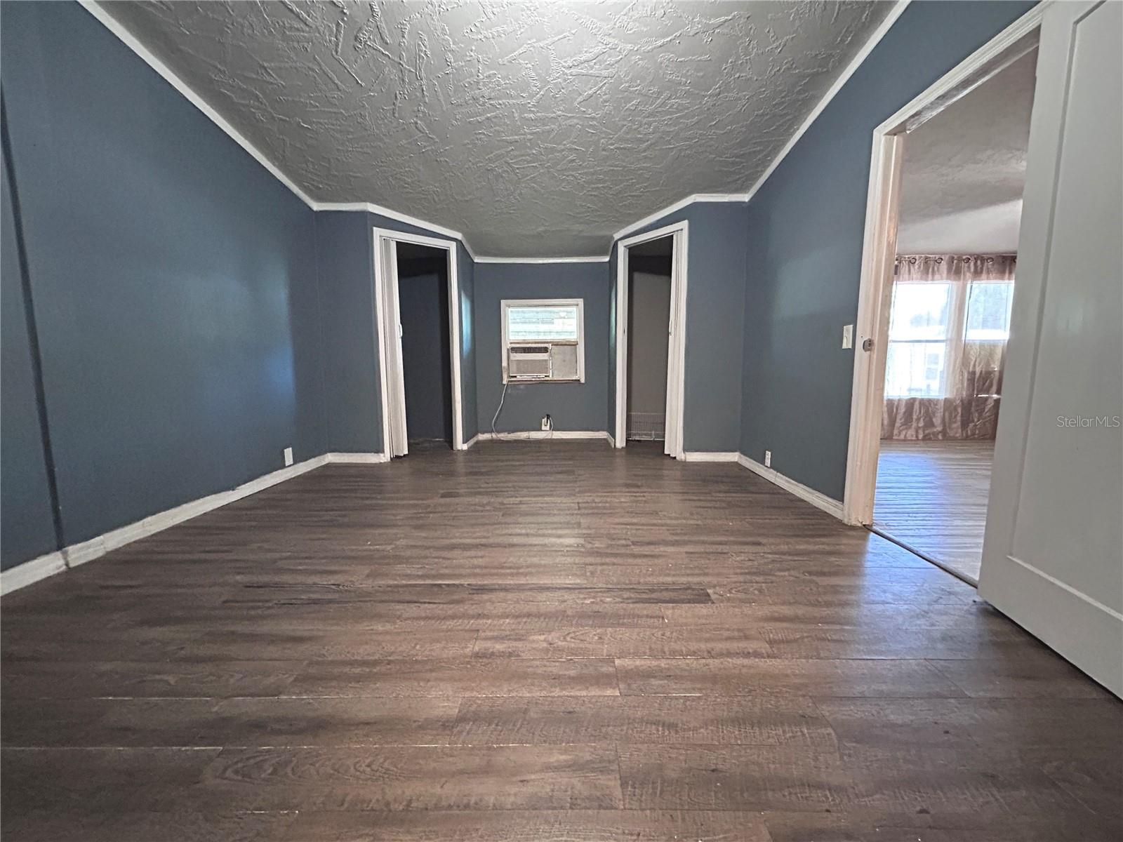 Image 15 of 23 For 10638 Bay Hills Circle