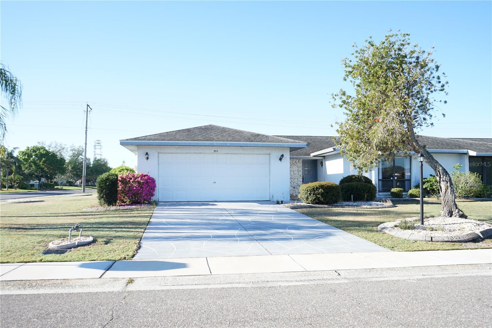 Details for 302 Bryce Court, SUN CITY CENTER, FL 33573