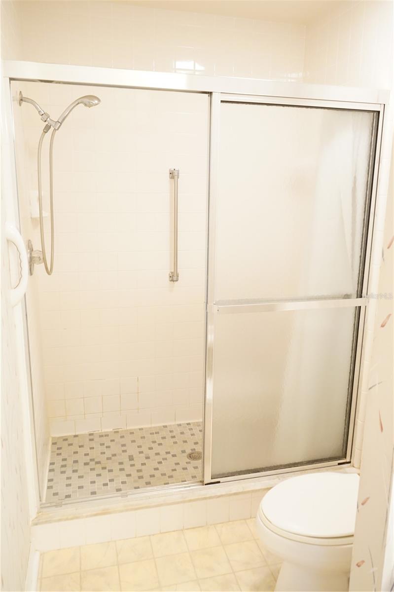 Image 20 of 42 For 302 Bryce Court