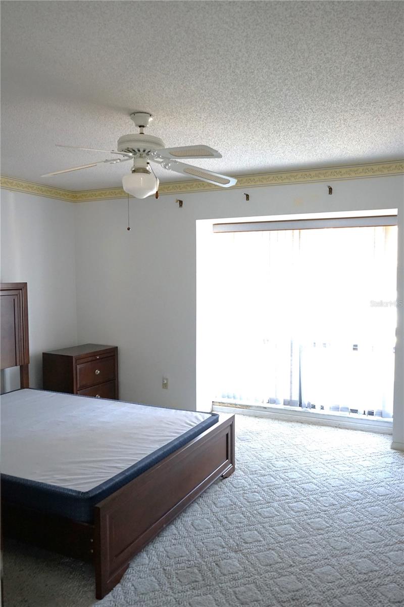 Image 21 of 42 For 302 Bryce Court