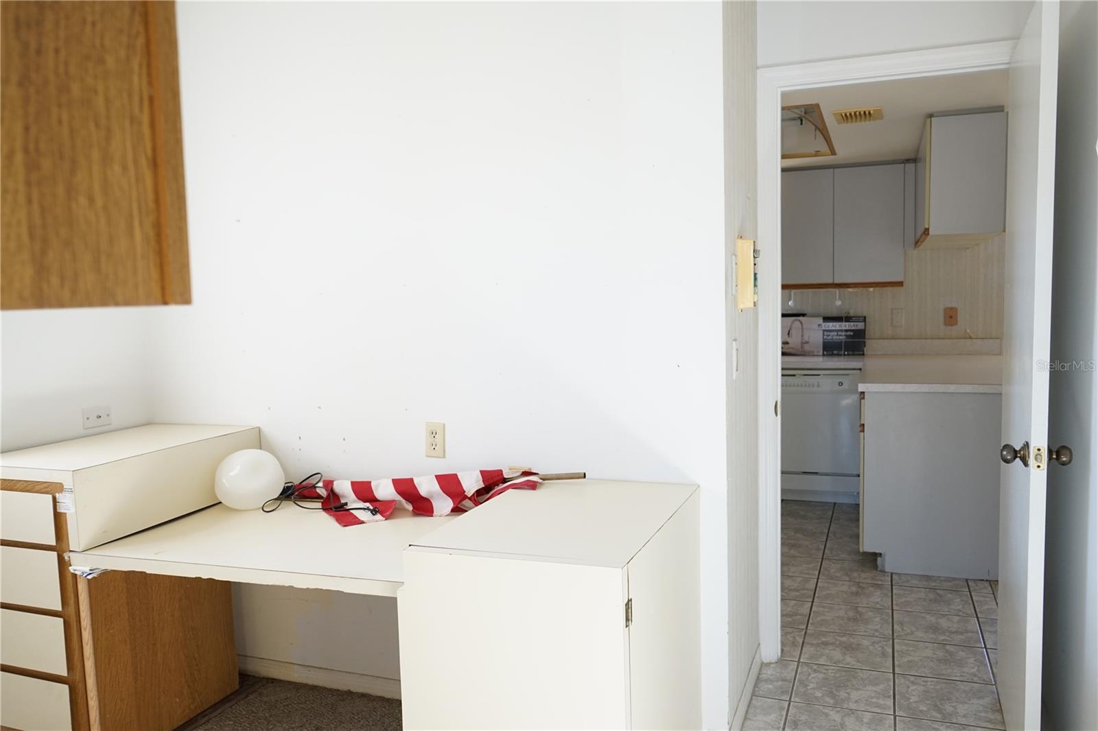 Image 27 of 42 For 302 Bryce Court