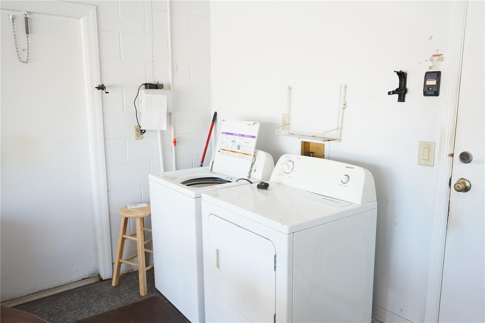 Image 29 of 42 For 302 Bryce Court