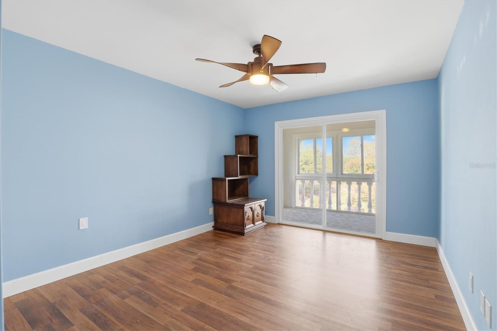 Image 17 of 48 For 1250 Pinellas Avenue 214