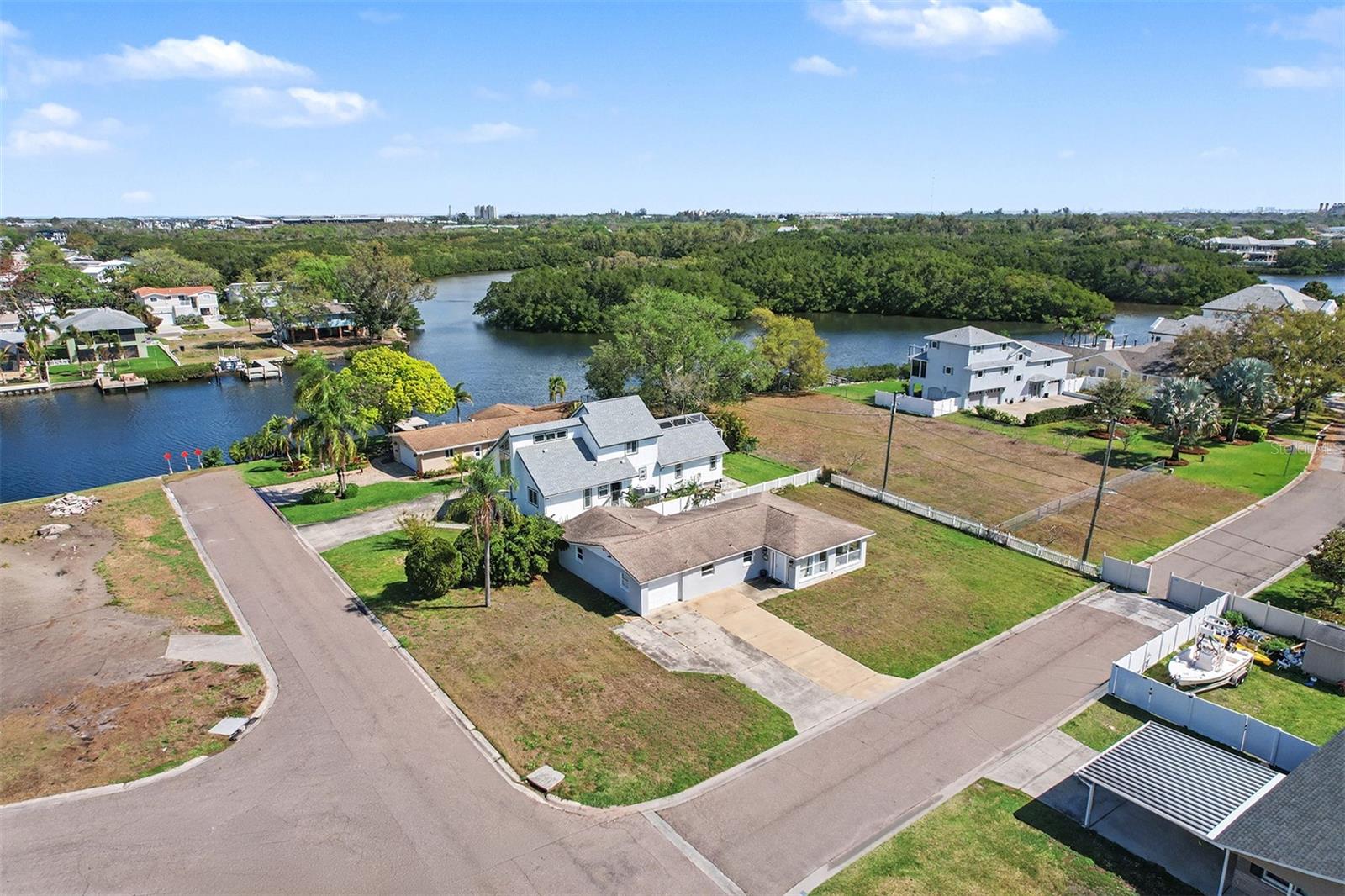 Image 23 of 32 For 8751 Orient Way Ne