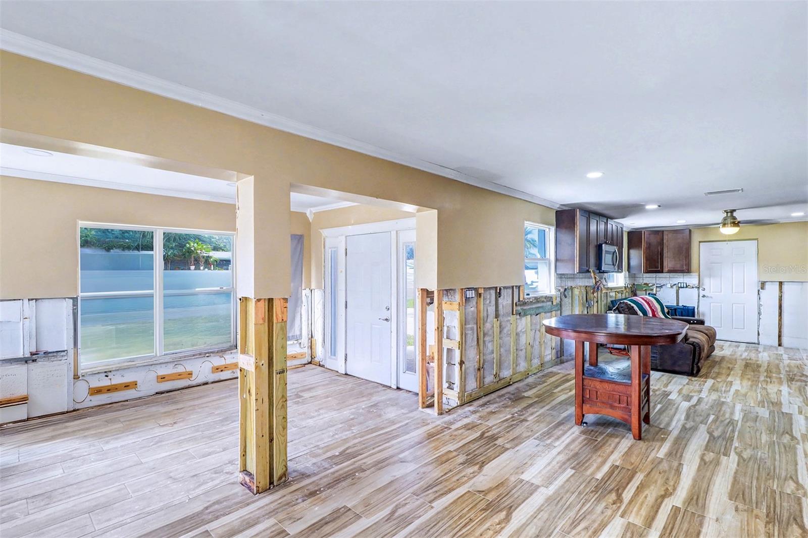 Image 7 of 32 For 8751 Orient Way Ne