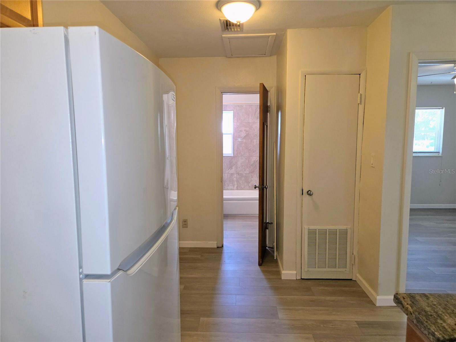 Image 13 of 25 For 5616 27th Avenue S 5616