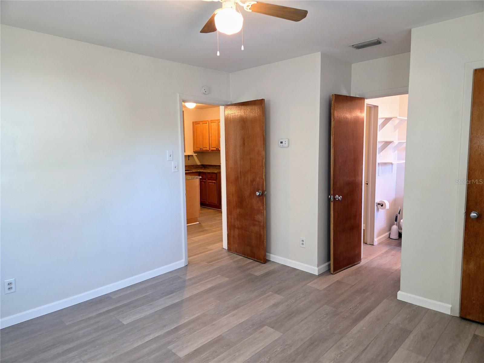 Image 16 of 25 For 5616 27th Avenue S 5616